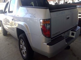 2006 HONDA RIDGELINE, SILVER, RTL, 3.5L, AT, 4WD,  A25142